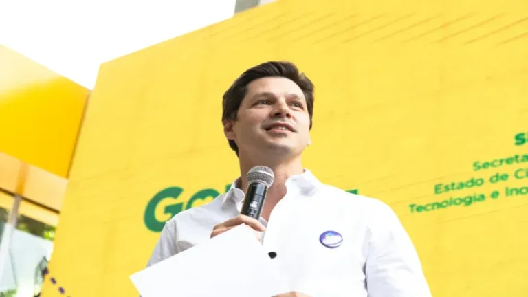 Prefeitos abandonam PL e fortalecem base de Daniel Vilela no interior de Goiás